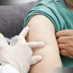 Vacina para idosos: qual a ordem de vacinação contra a Covid-19 no Brasil?