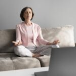 6 benefícios da meditação para idosos